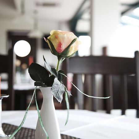 City-Hotel フリーゾイテ エクステリア 写真