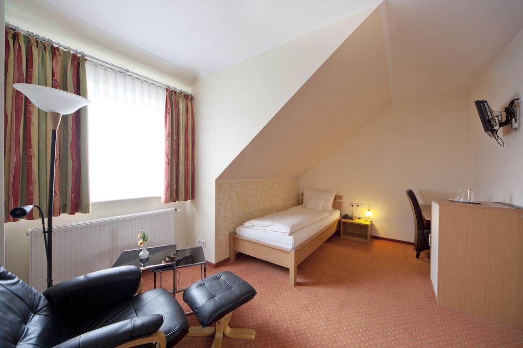 City-Hotel フリーゾイテ 部屋 写真
